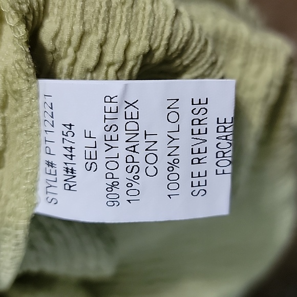 NWT DAVI & DANI Light Yellow Lace Sleeve Blouse Women Size 3XL - Picture 7 of 8